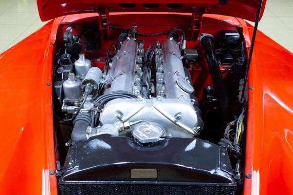 1954 Jaguar XK120 SE ROADSTER 