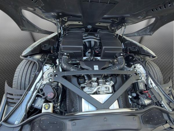 2020 Aston Martin DB11 