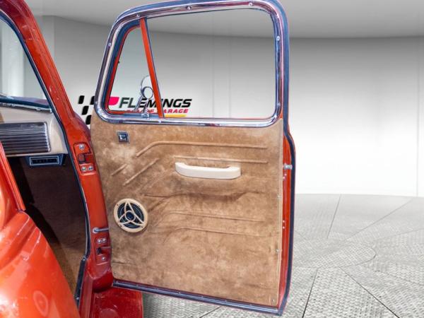 1953 Chevrolet Pro Touring Show Truck and matching trailer 