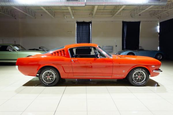 1966 Ford Mustang Fastback 