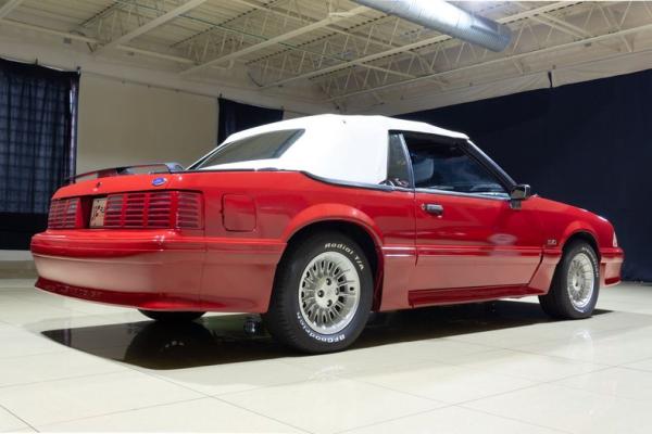 1989 Ford Mustang GT convertible 