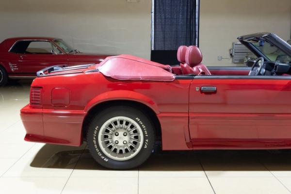 1989 Ford Mustang GT convertible 