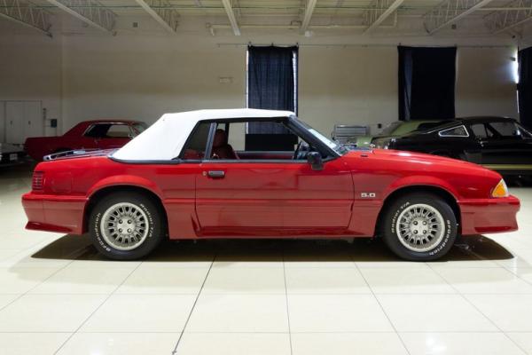 1989 Ford Mustang GT convertible 