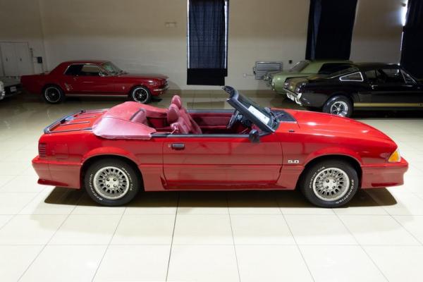 1989 Ford Mustang GT convertible 