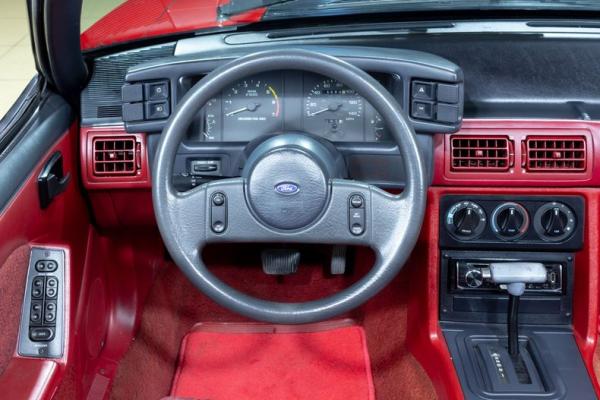 1989 Ford Mustang GT convertible 