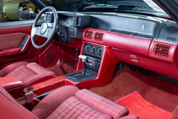 1989 Ford Mustang GT convertible 
