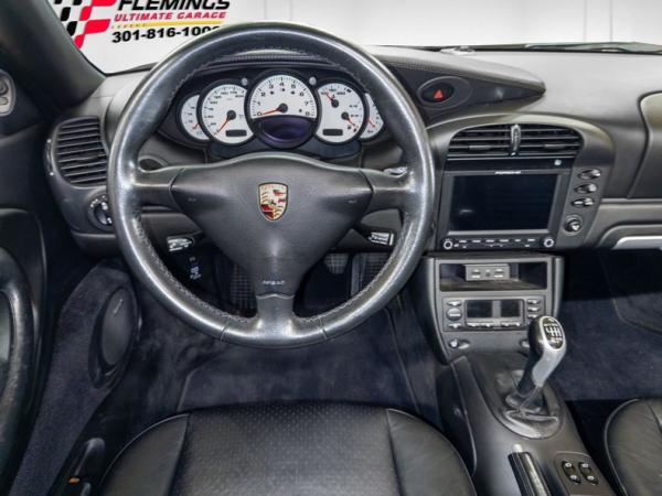 2004 Porsche 911 C4S cabriolet 