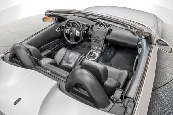 2006 Nissan 350Z Convertible Touring 