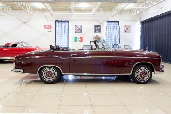 1958 Mercedes-Benz 220S Cabriolet 