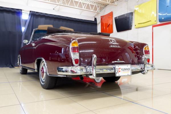 1958 Mercedes-Benz 220S Cabriolet 