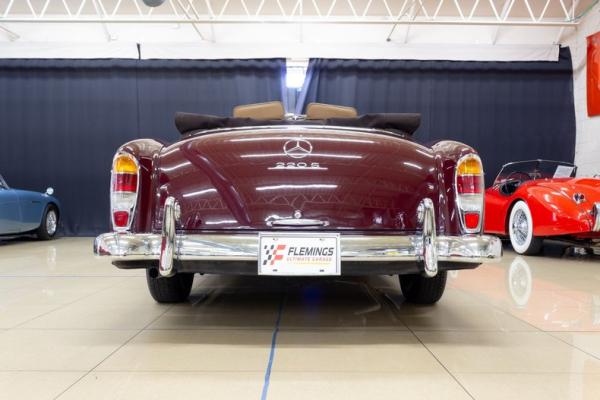 1958 Mercedes-Benz 220S Cabriolet 