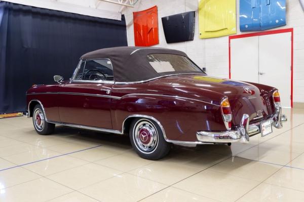 1958 Mercedes-Benz 220S Cabriolet 