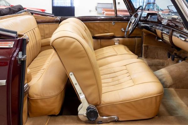 1958 Mercedes-Benz 220S Cabriolet 
