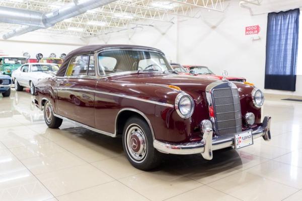 1958 Mercedes-Benz 220S Cabriolet 