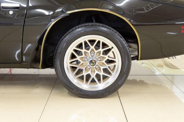 1977 Pontiac Trans Am 