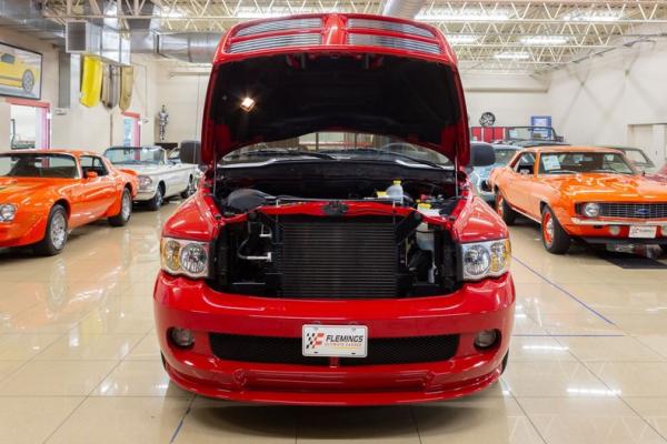 2004 Dodge SRT 10 