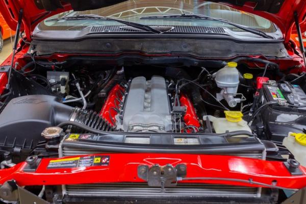 2004 Dodge SRT 10 