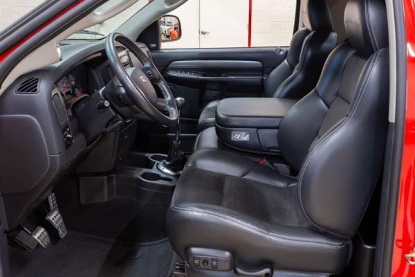 2004 Dodge SRT 10 