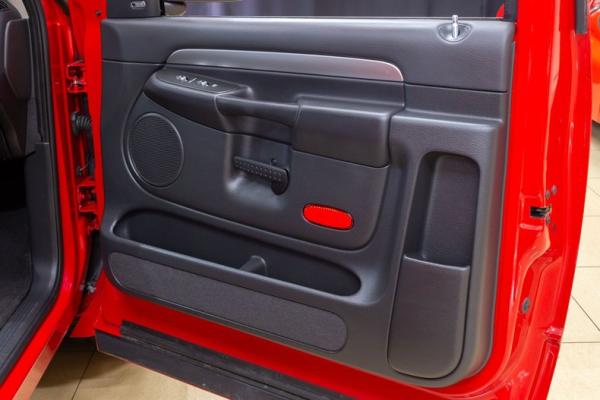 2004 Dodge SRT 10 
