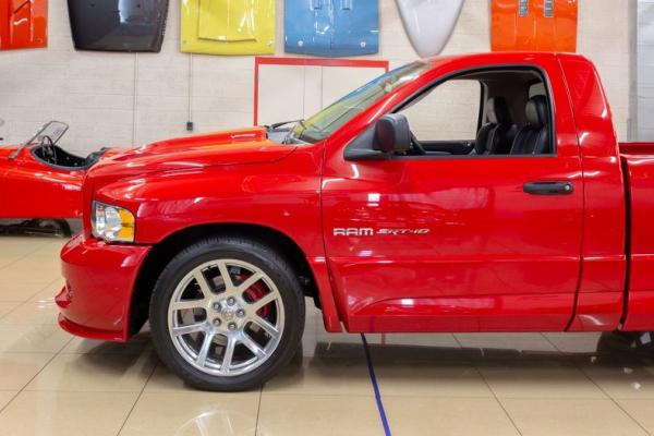 2004 Dodge SRT 10 