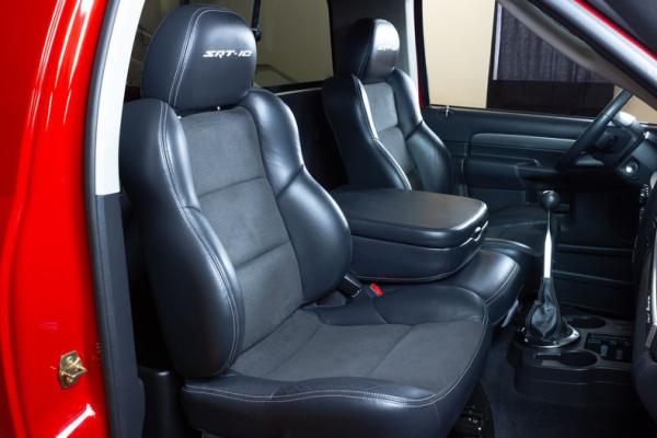 2004 Dodge SRT 10 