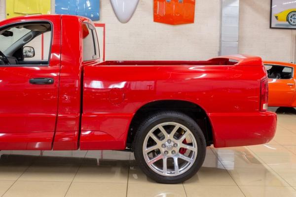 2004 Dodge SRT 10 