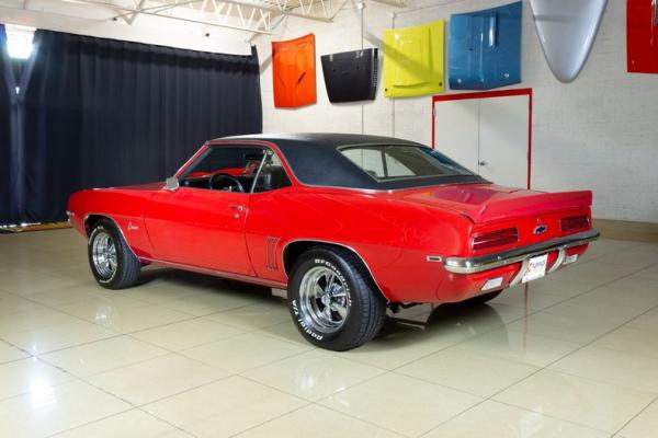 1969 Chevrolet Camaro RS resto-mod 