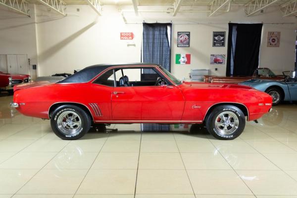 1969 Chevrolet Camaro RS resto-mod 