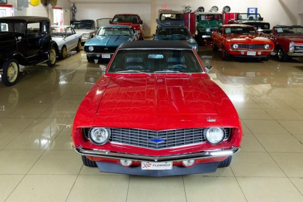 1969 Chevrolet Camaro RS resto-mod 