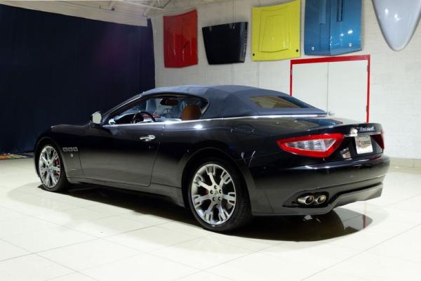 2015 Maserati Gran Turismo 