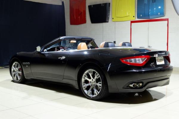 2015 Maserati Gran Turismo 