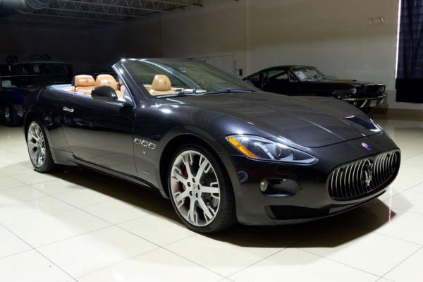 2015 Maserati Gran Turismo 