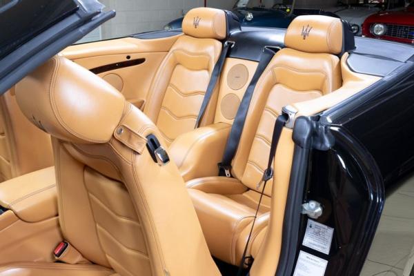 2015 Maserati Gran Turismo 