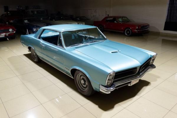 1965 Pontiac GTO Tri-Power 