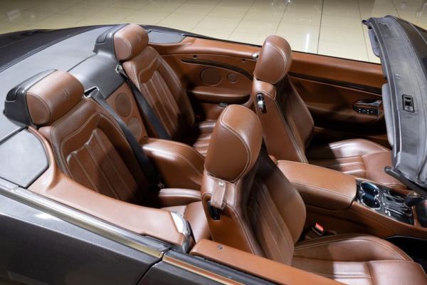2012 Maserati Gran Turismo Convertible 