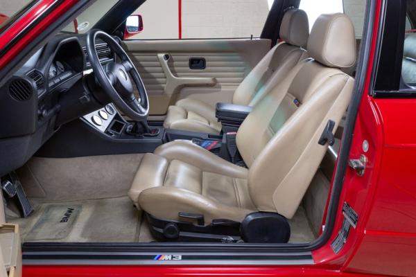 1990 BMW M3 