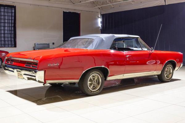 1967 Pontiac GTO 