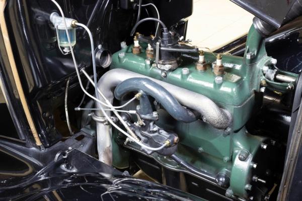 1931 Ford Model A Victoria 