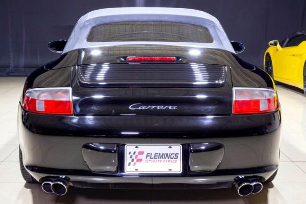 2004 Porsche 911 Carerra cabriolet 