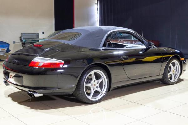 2004 Porsche 911 Carerra cabriolet 