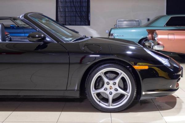 2004 Porsche 911 Carerra cabriolet 
