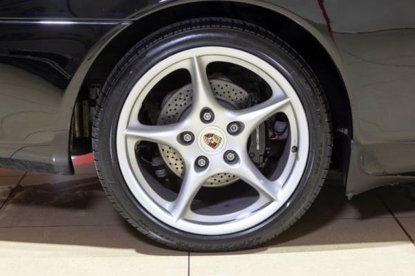 2004 Porsche 911 Carerra cabriolet 