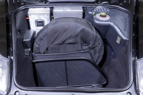 2004 Porsche 911 Carerra cabriolet 
