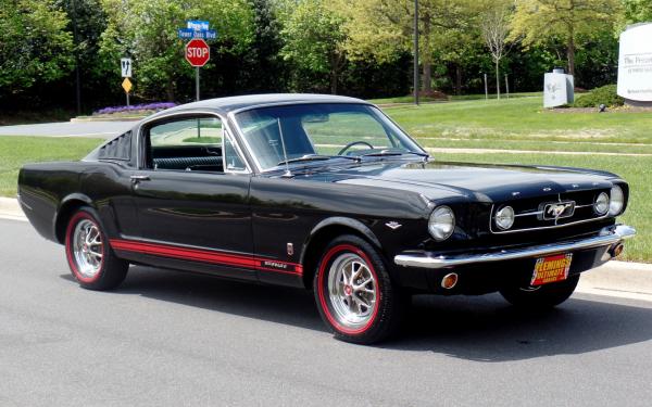 1965 Ford Mustang GT Fastback