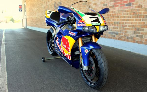 1997 Ducati 916 Red Bull edition