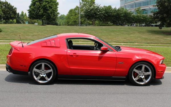 2011 Ford Mustang GT Roush Stage 2 