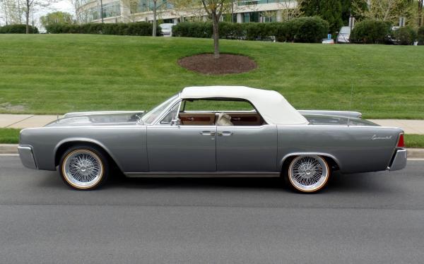 1962 Lincoln Continental Suicide door