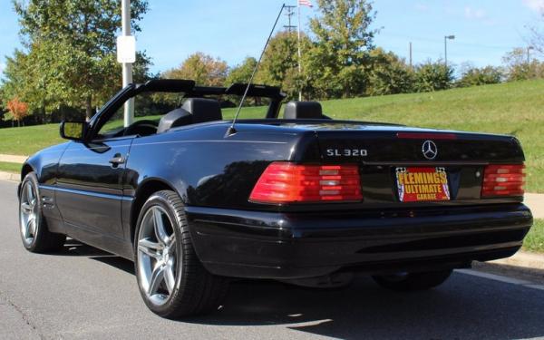 1997 Mercedes-Benz SL320 