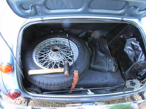 1965 Austin Healey 3000  BJ8 2+2