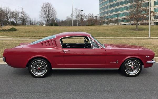 1965 Ford Mustang GT 